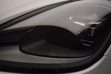 Porsche Cayenne III — photo 19