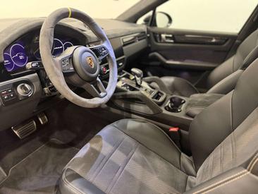 Porsche Cayenne III Turbo GT — photo 24