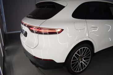 Porsche Cayenne III — photo 27