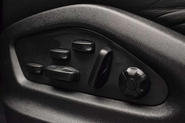 Porsche Cayenne III — photo 35
