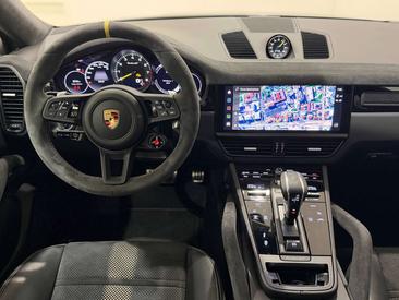 Porsche Cayenne III Turbo GT — photo 39
