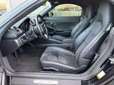 Porsche 718 Cabriolet Boxster — photo 14