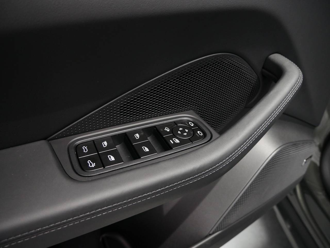 Porsche Macan Electrique 4 - 2025 - Joinsteer - #32