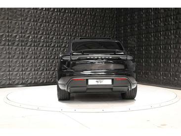 Porsche Macan Electric — photo 4