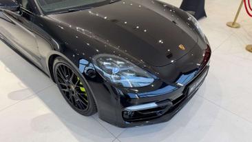 Porsche Panamera Turbo S E-Hybrid — photo 7