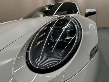 Porsche 911 Cabriolet Carrera 4S — photo 3