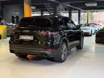 Porsche Cayenne III S — photo 7