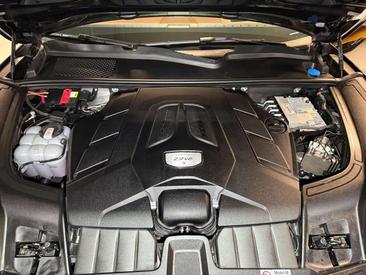 Porsche Cayenne III S — photo 25
