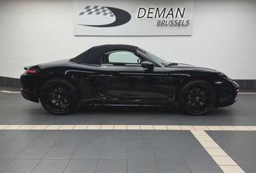 Porsche 718 Cabriolet Boxster — photo 25