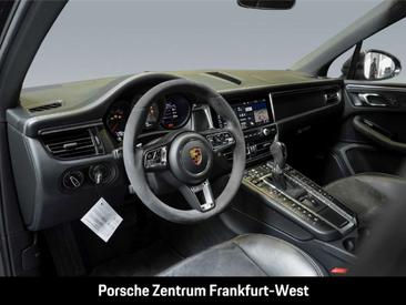 Porsche Macan GTS — photo 11