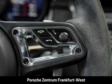 Porsche Macan GTS — photo 18