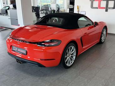 Porsche 718 Cabriolet Boxster — photo 24