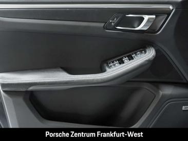 Porsche Macan GTS — photo 29
