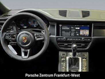 Porsche Macan GTS — photo 30