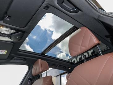 BMW X5 XDrive30d — photo 11