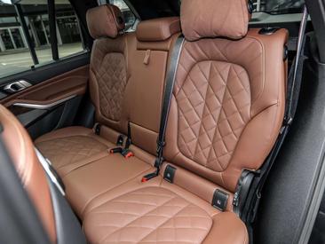 BMW X5 XDrive30d — photo 17