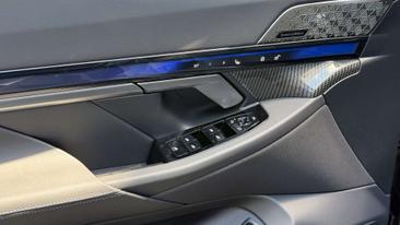 BMW M5 Touring Touring — photo 12