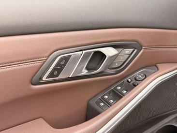 BMW Série 3 Berline 330e — photo 36