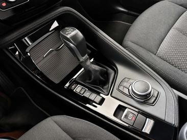 BMW X2 XDrive25e — photo 19
