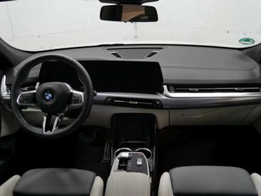 BMW X2 SDrive20d — photo 8