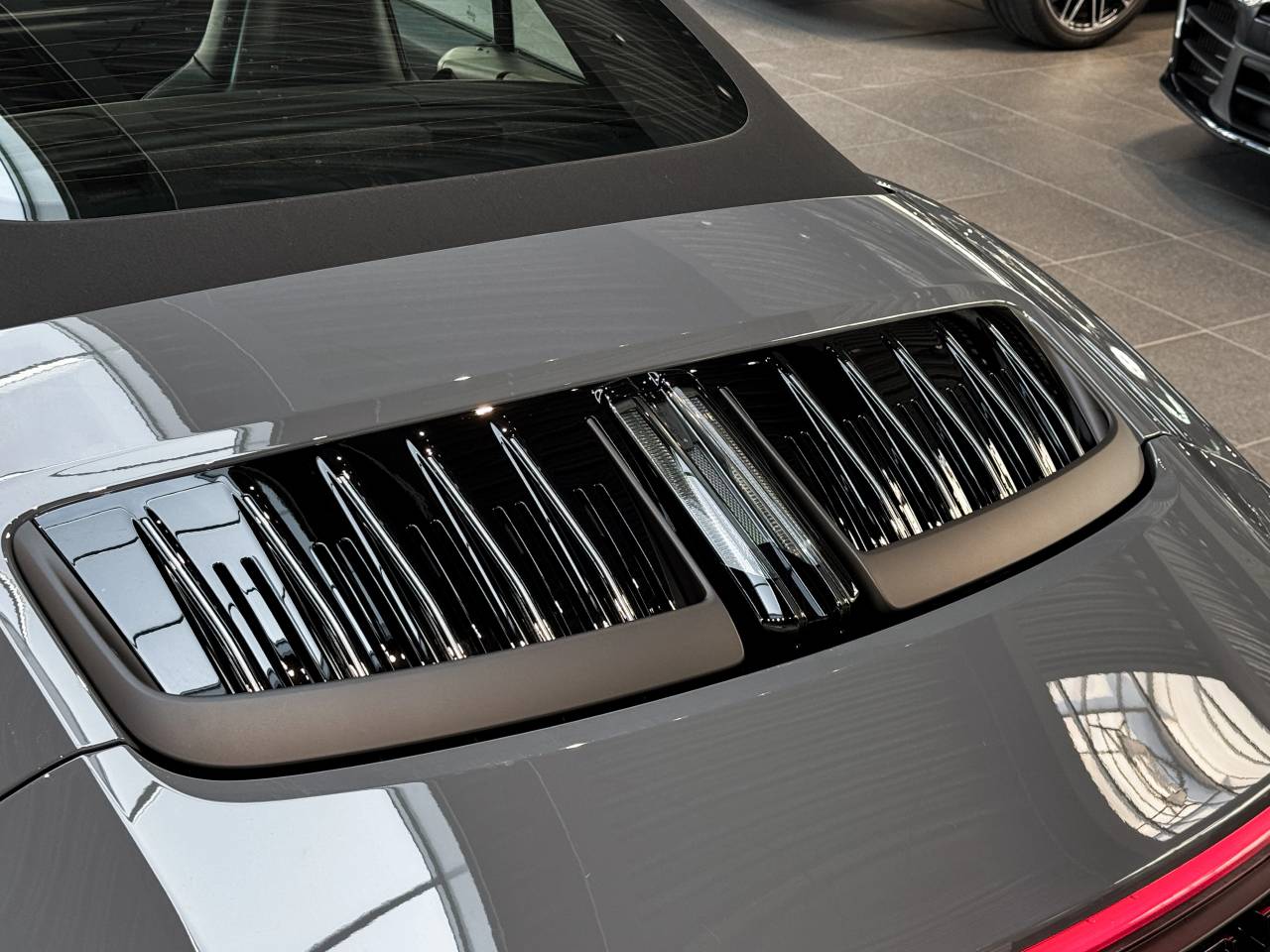Porsche 992 II Carrera T Cabriolet - 2025 - Joinsteer - #37