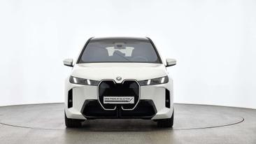 BMW IX XDrive45 — photo 9