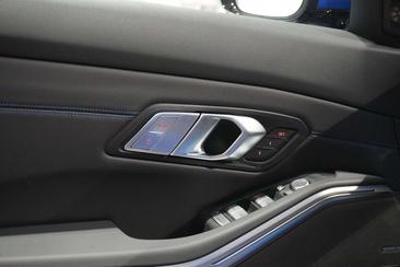 BMW Série 3 Berline 330e — photo 22