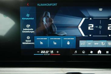 BMW M5 Touring Touring — photo 28