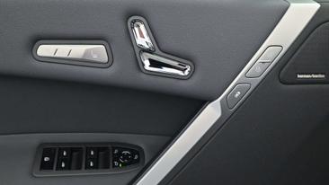 BMW IX XDrive45 — photo 40