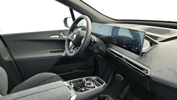 BMW IX XDrive45 — photo 47