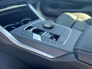 BMW Série 2 220d — photo 12