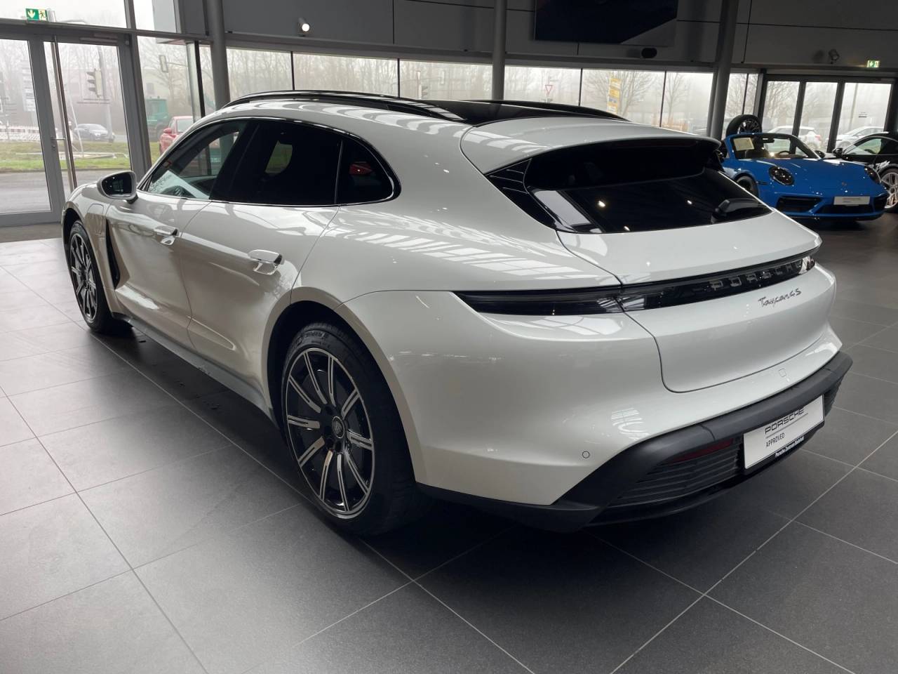 Porsche Taycan 4S Sport Turismo - 2023 - Joinsteer - #4