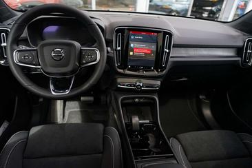 Volvo C40 Coupé SUV — photo 10