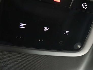 Volvo EX30 — photo 28