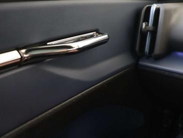Volvo EX30 — photo 29