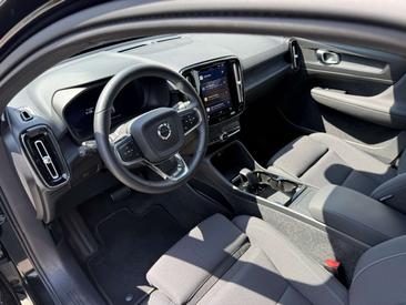 Volvo C40 Coupé SUV — photo 10