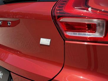 Volvo XC40 T5 Recharge — photo 6