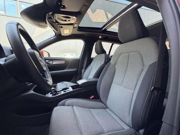 Volvo XC40 T5 Recharge — photo 13