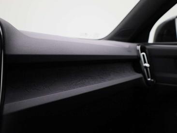Volvo XC40 Berline Recharge Pure Electric — photo 22
