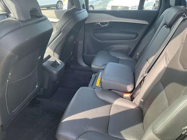 Volvo XC90 B5 D AWD — photo 8