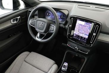 Volvo EX40 Twin Motor Performance — photo 5