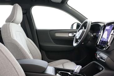 Volvo EX40 Twin Motor Performance — photo 7