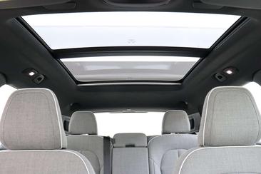 Volvo EX40 Twin Motor Performance — photo 17