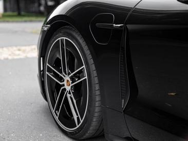Porsche Taycan ph2 GTS — photo 12