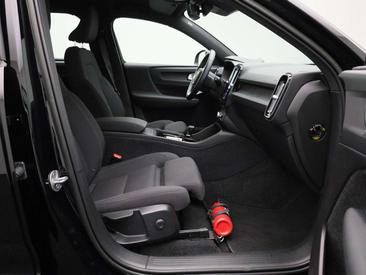 Volvo XC40 Berline Recharge Single Motor — photo 31