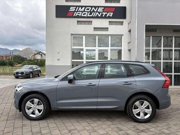 Volvo XC60 B4 — photo 4