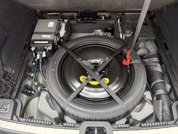 Volvo XC60 B4 — photo 14