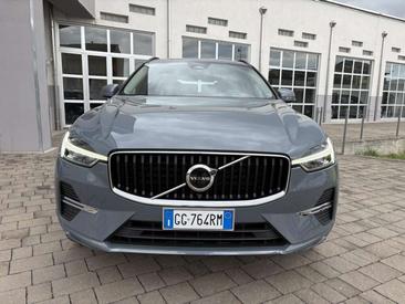 Volvo XC60 B4 — photo 17