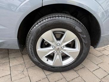 Volvo XC60 B4 — photo 20