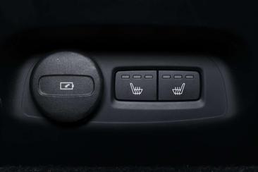Volvo EX40 Single Motor Extended Range — photo 18